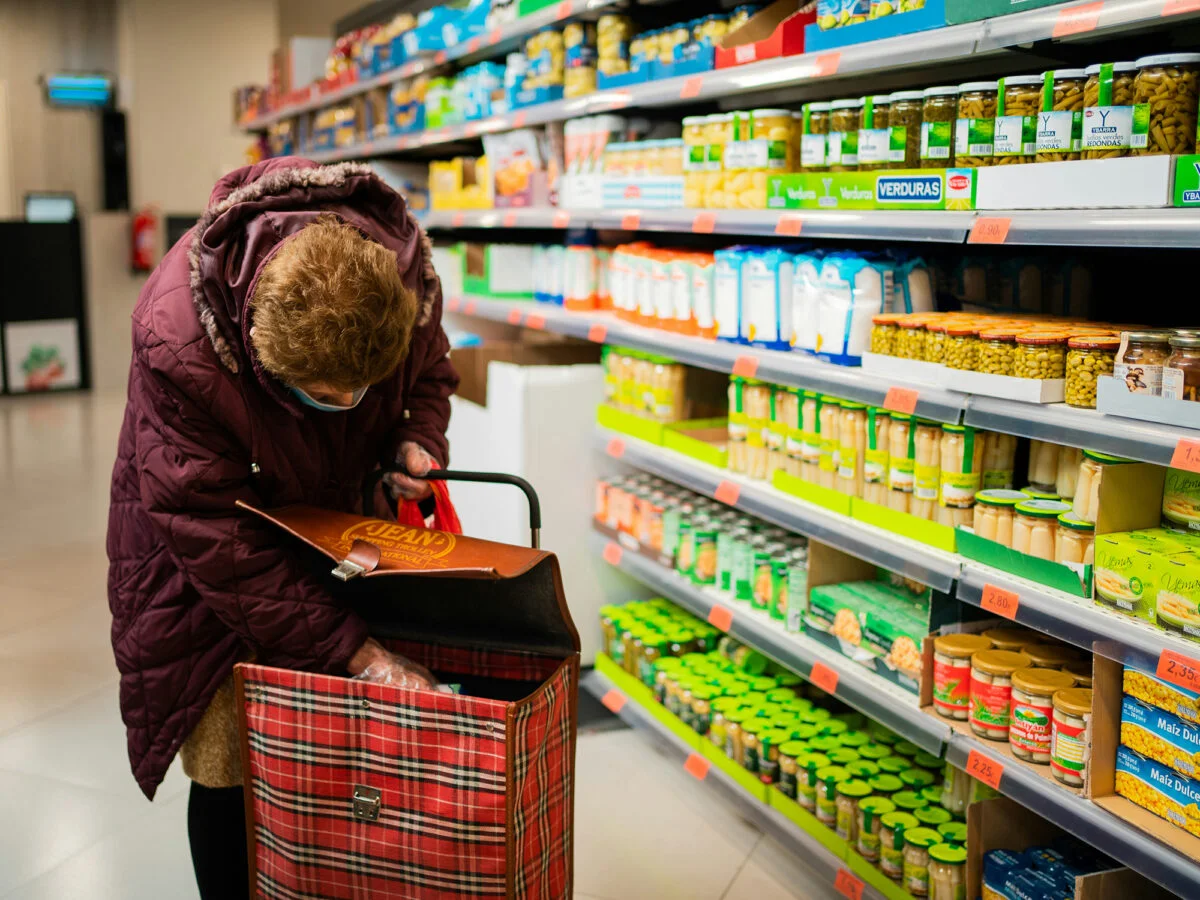 Las ventas de los supermercados santafesinos cayeron por tercer mes consecutivo