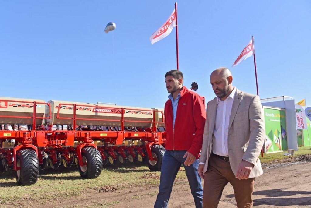 Provincia presentará líneas de crédito para el campo