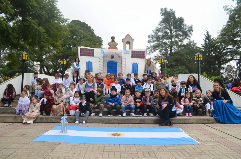 Adelantarán el acto por el Día de la Independencia